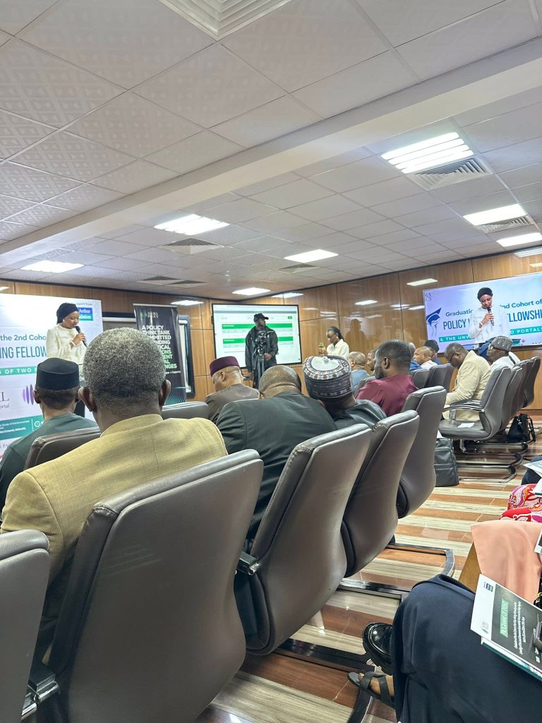 CeFTPI Participates in Close-Out Ceremony of Agora Policy's Policy Writing Fellowship